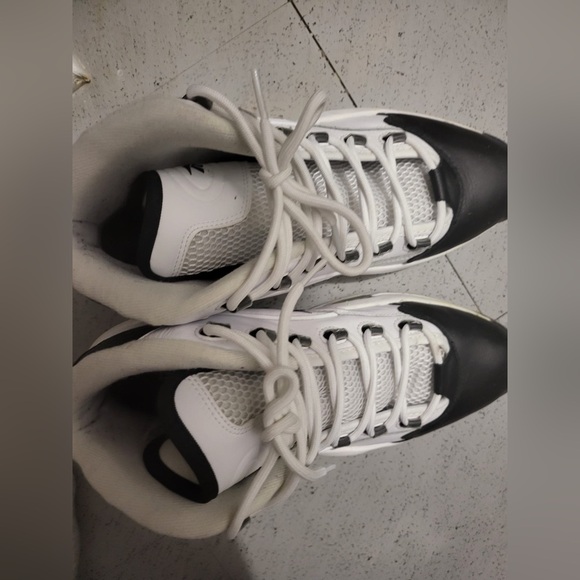 Rebook Question size 11 - Picture 5 of 5